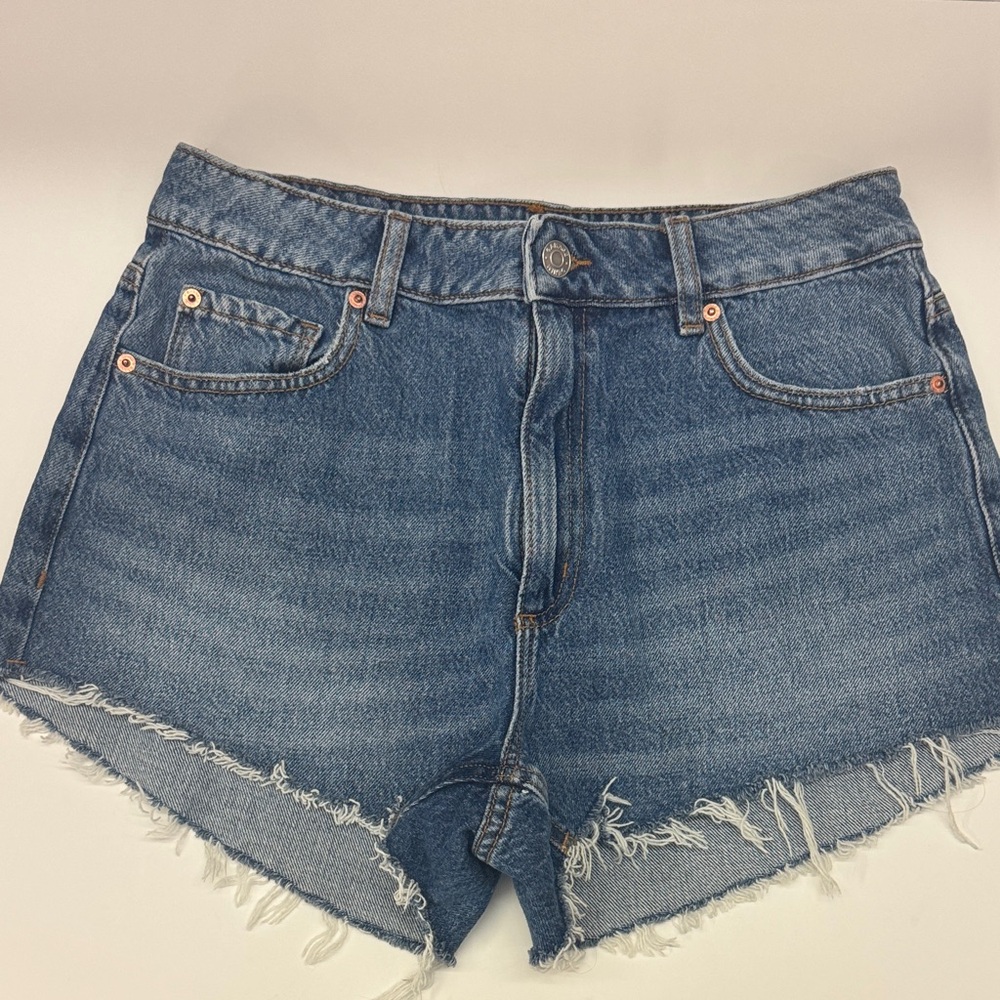 Garage Classic Blue Jean Shorts - Size 9